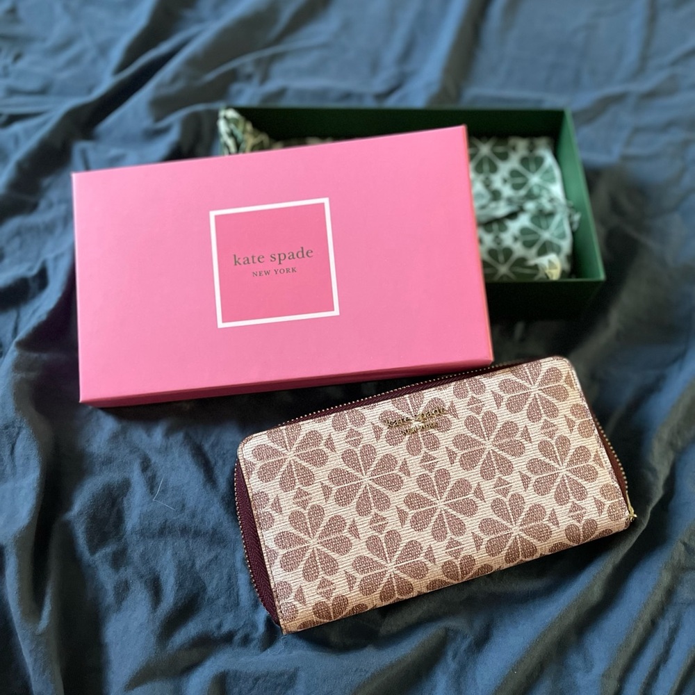 Kate Spade Zip Around Continental Wallet pinkmulti